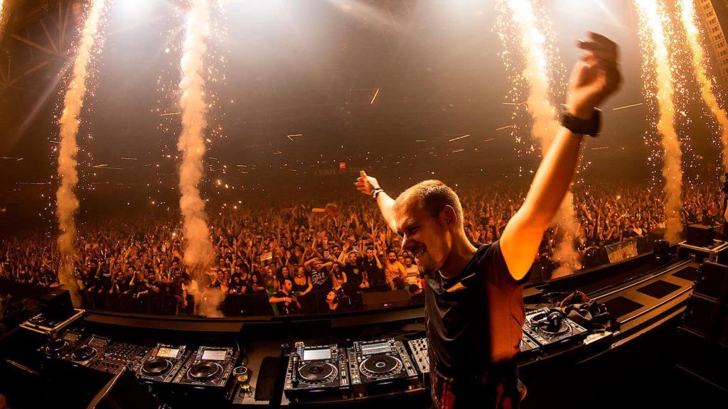 Armin Van Buuren live show has been postponed to 2022